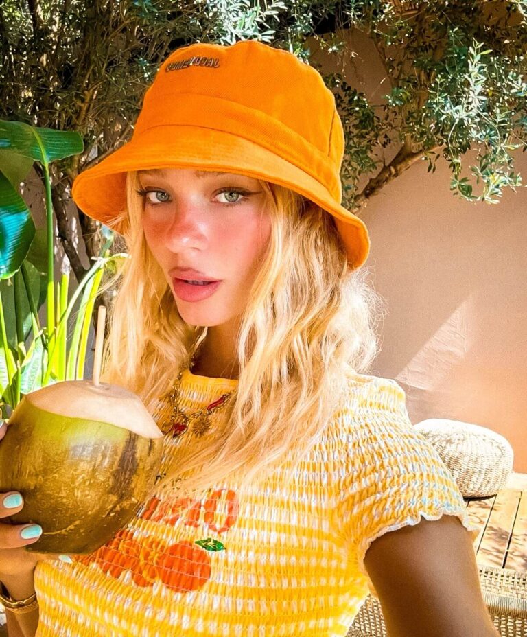 WhatsApp Image 2025-08-21 at 12.18.21 (2) (1)